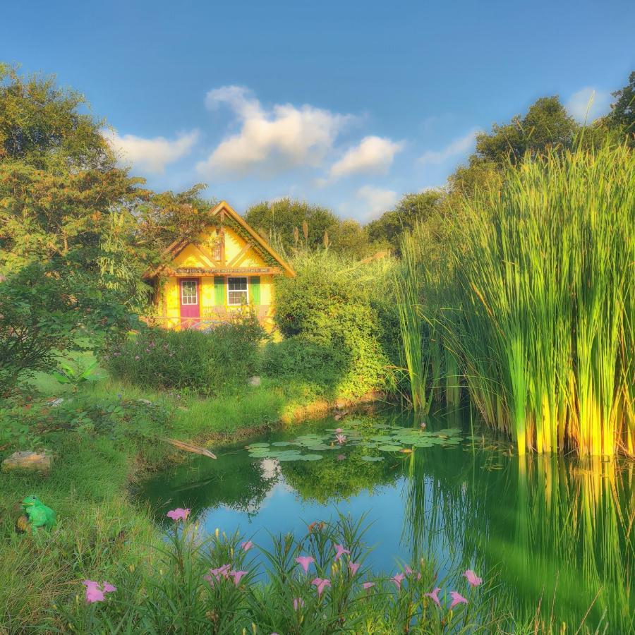 Bed and Breakfast Rarumpelpunzeldornaschenwittchen Фредериксберг Экстерьер фото